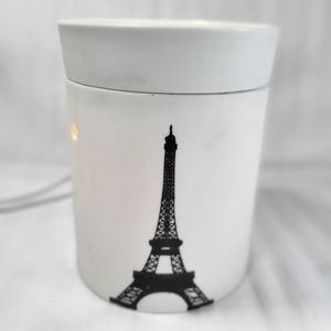 Scentsy Deluxe Paris Wax WARMER White Eiffel Tower 23203 Electric Corded Box